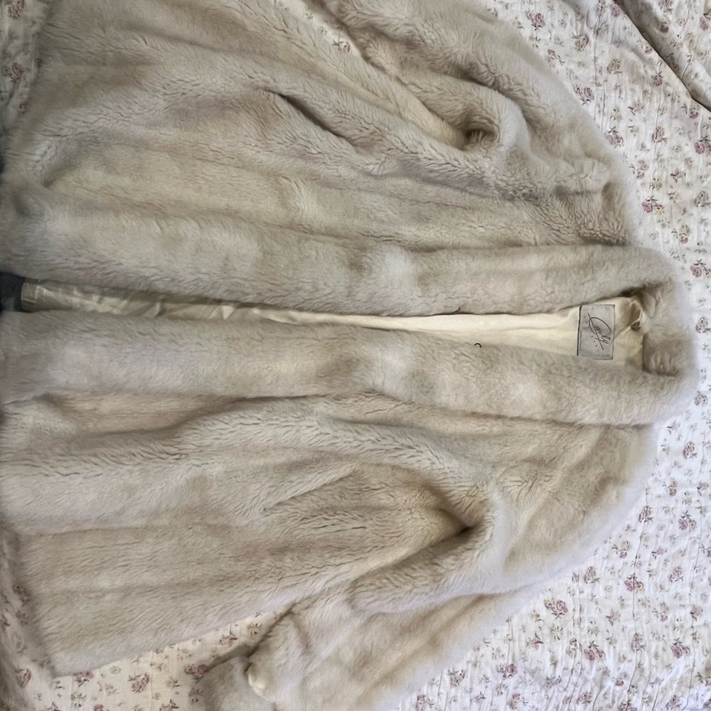 Elegant Cream Fur Coat
